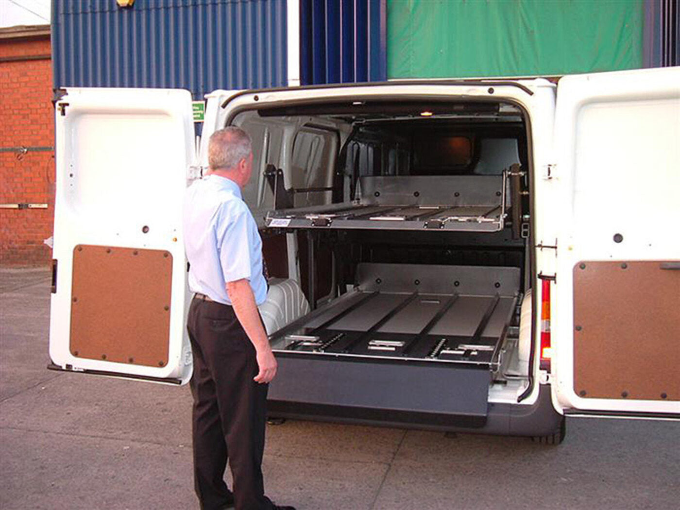 AME-DD-EX2 Double-Deck System | Mid-Size Cargo Van | Mercedes Metris