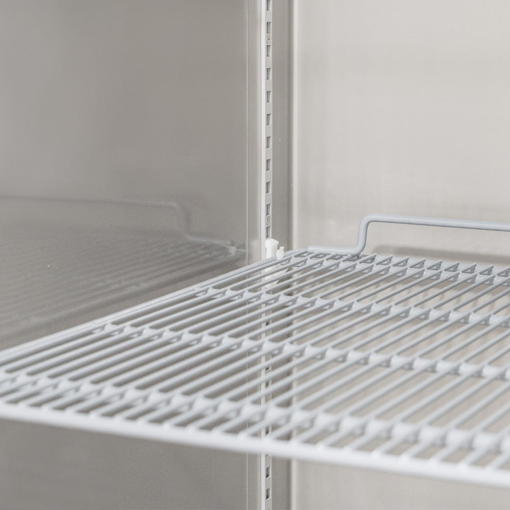 USPE 54" Dual-Temp Lab Refrigerator/Freezer, 42 Cu. Ft. (USPE-LRF2-54), adjustable shelf clip detail