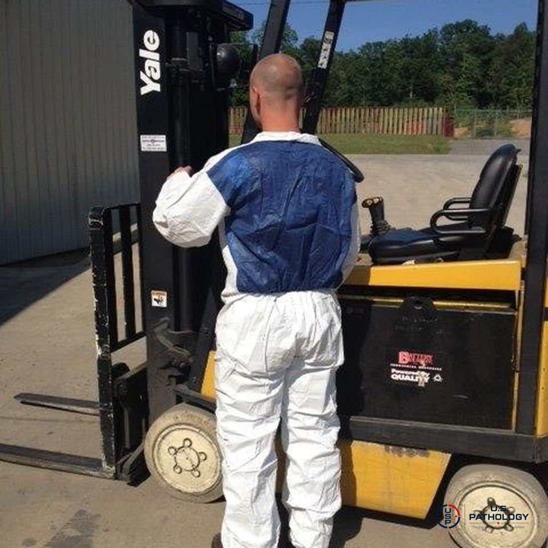 USPE Breathable Microporous Coverall, Cool Back Panel, Zipper Front – Case of 25